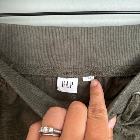 GAP Jogger NWT Size Medium Pants - Picture 4 of 4